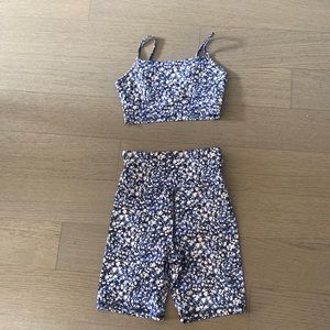 Activewear Biker Short Set. Flower Print. Forever 21. Size S bra. Size XS short